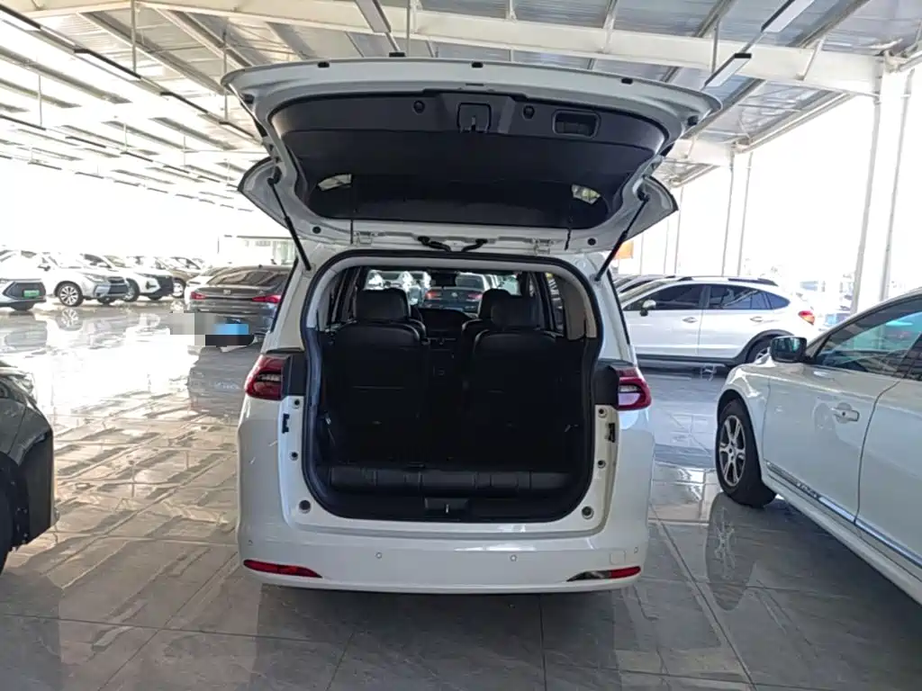 GAC Motor Trumpchi M6 — миниатюра 19