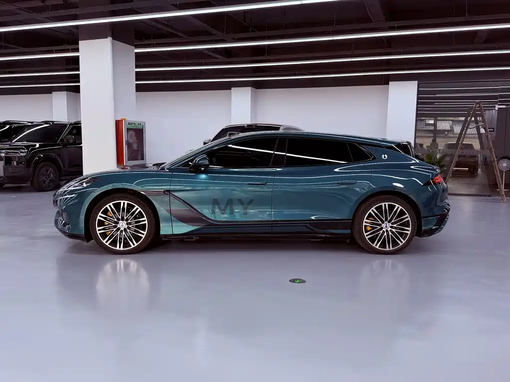 Denza Denza Z9GT — миниатюра 27