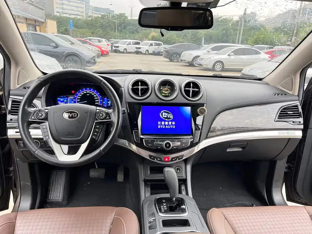 BYD S7 — миниатюра 6
