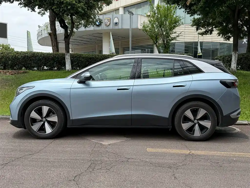 Volkswagen ID.4 X 2025 Smart