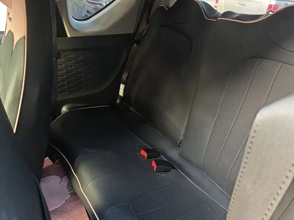 Wuling MINIEV — миниатюра 17