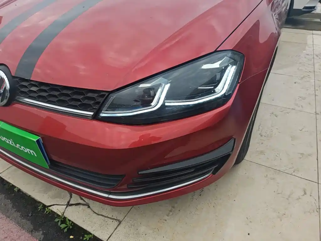 Volkswagen Golf — миниатюра 24