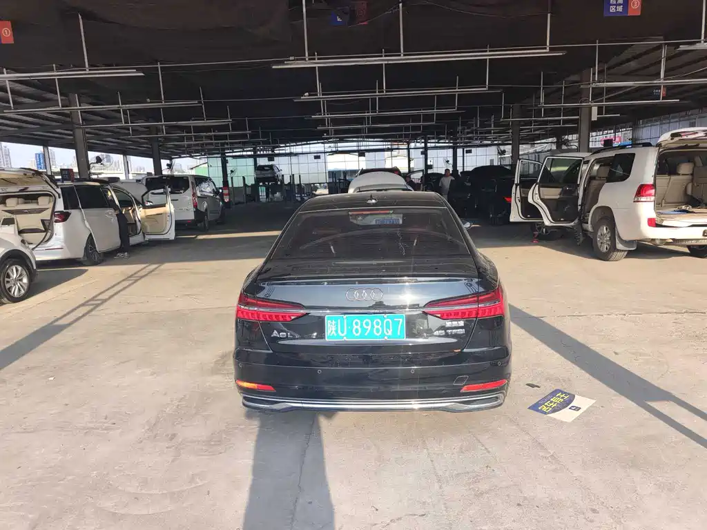 Audi A6L — миниатюра 7