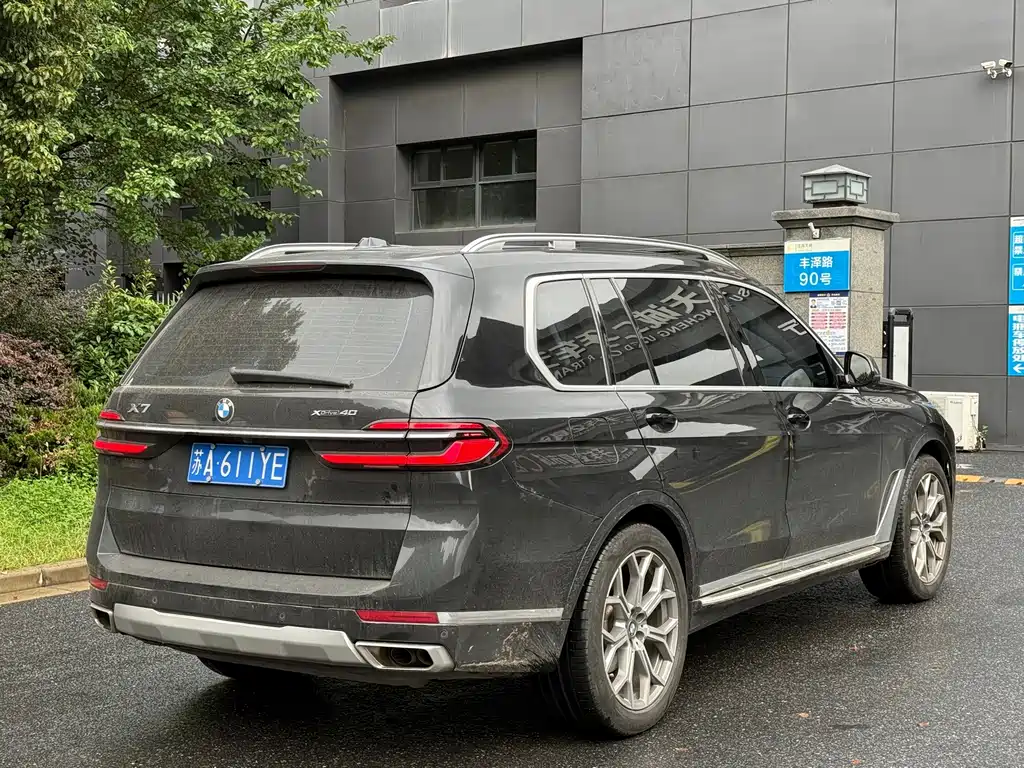 BMW X7 — миниатюра 4