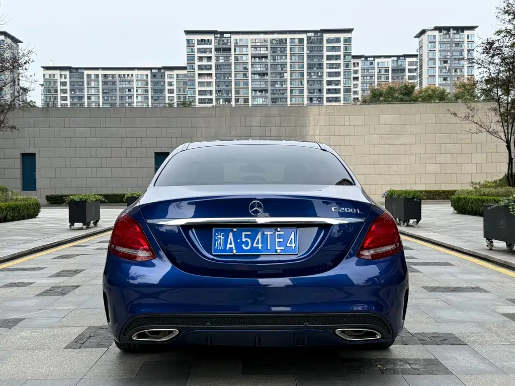 Mercedes-Benz C-Class — миниатюра 5