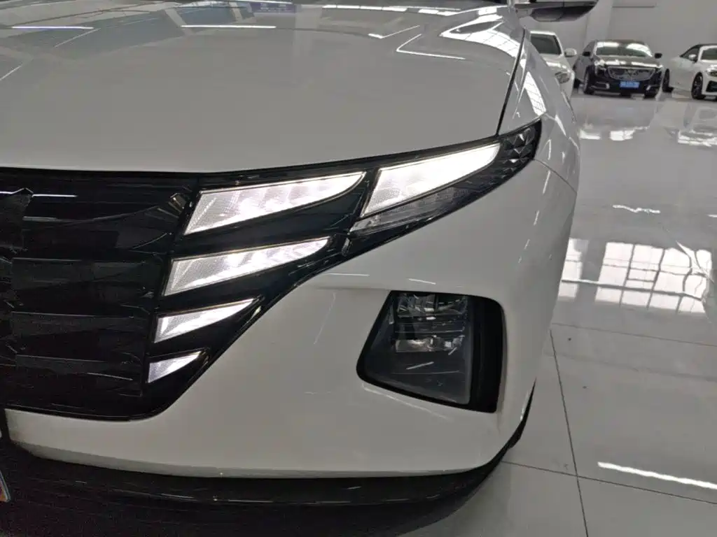 Hyundai Tucson — миниатюра 24