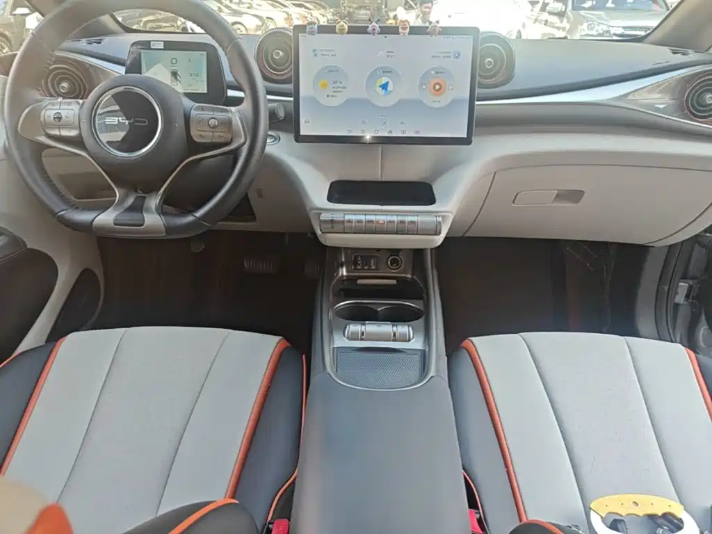 BYD Dolphin — миниатюра 13