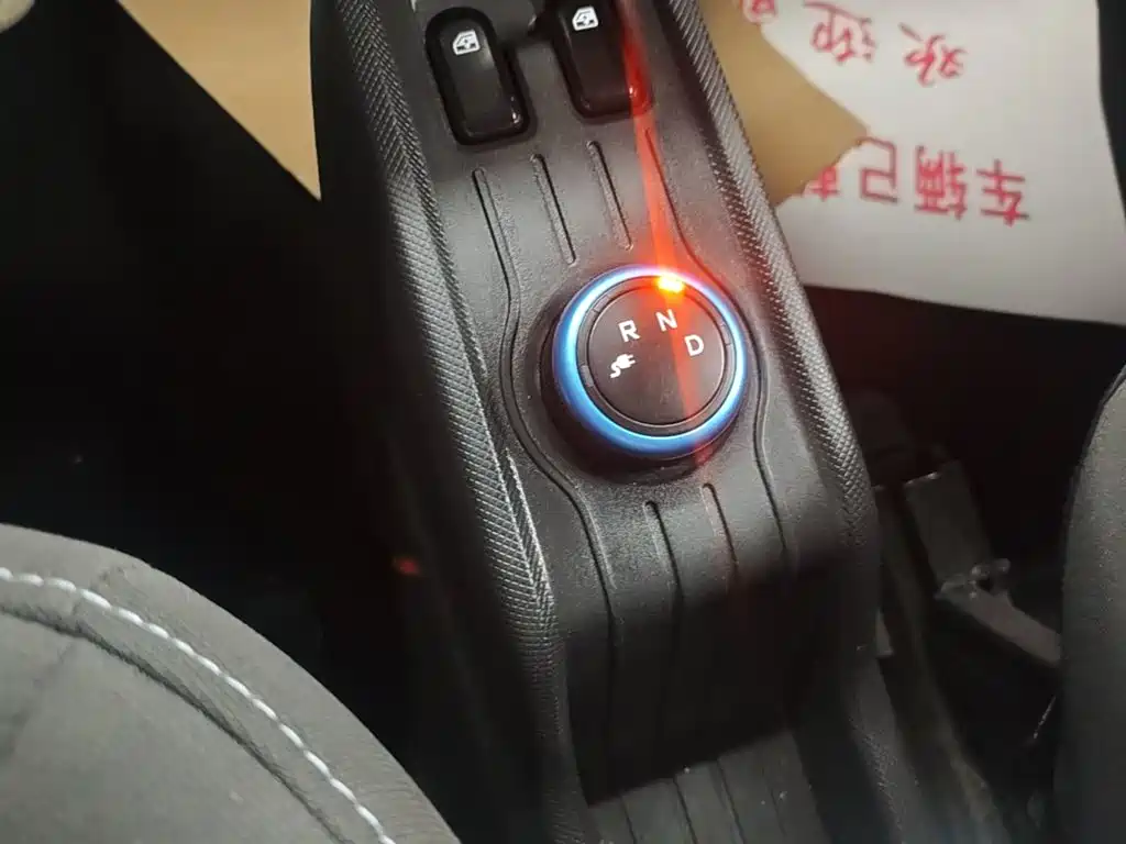 Wuling MINIEV — миниатюра 14