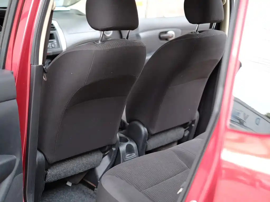 Nissan Livina — миниатюра 27