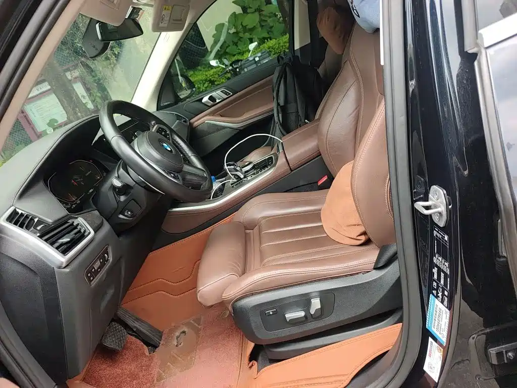 BMW X5 (Import) — миниатюра 11