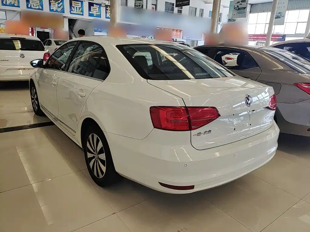 Volkswagen Sagitar — миниатюра 5