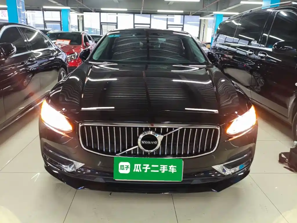 Volvo S90 — миниатюра 3