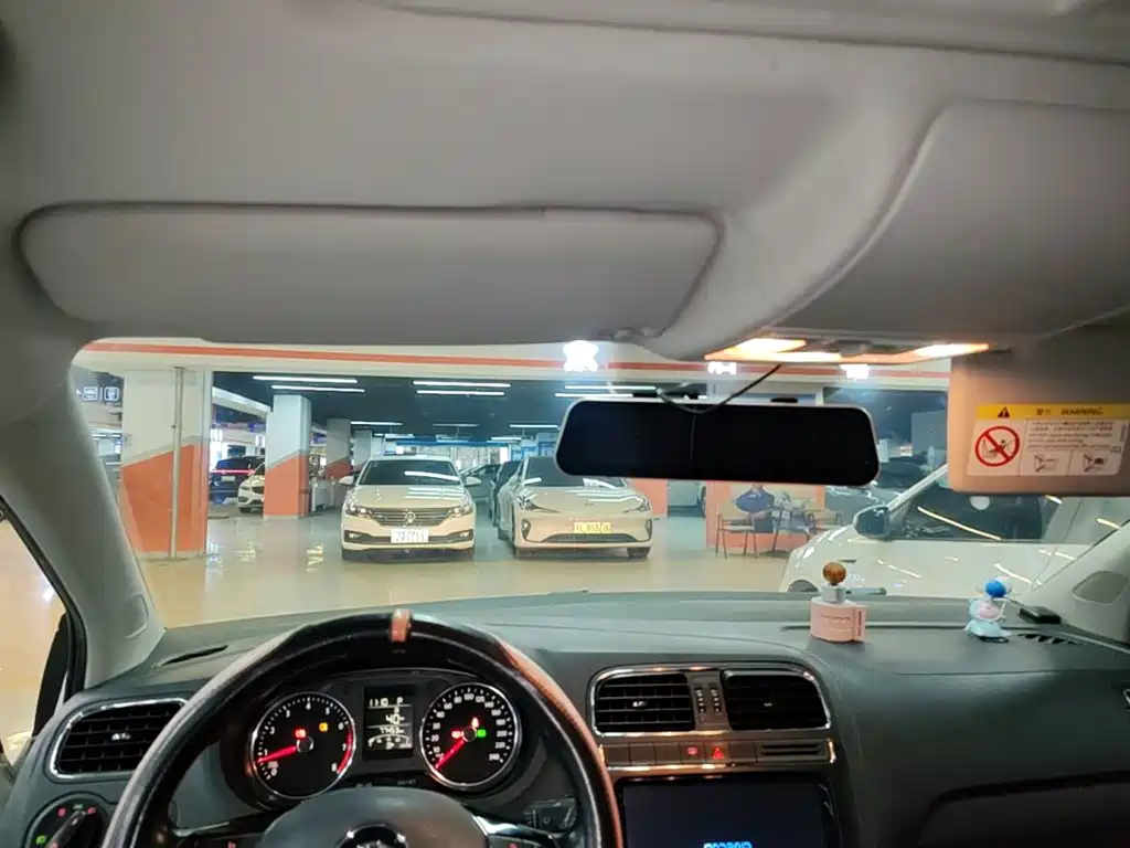Volkswagen Polo — миниатюра 18
