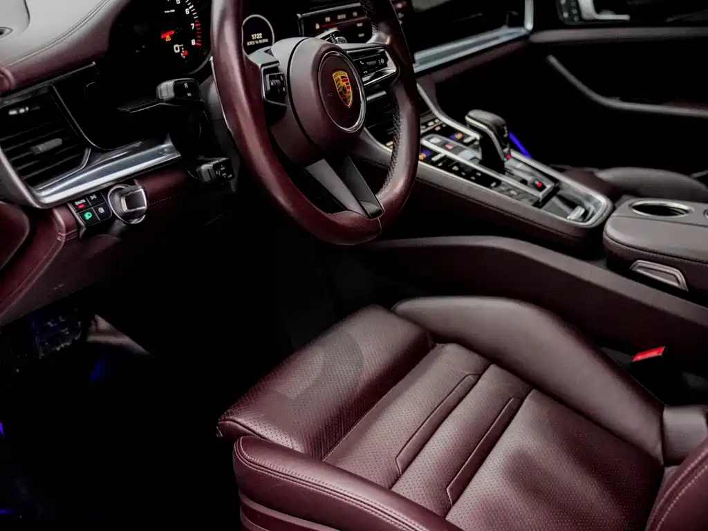 Porsche Panamera — миниатюра 4