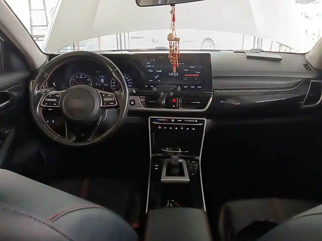 Kia KX3 — миниатюра 10