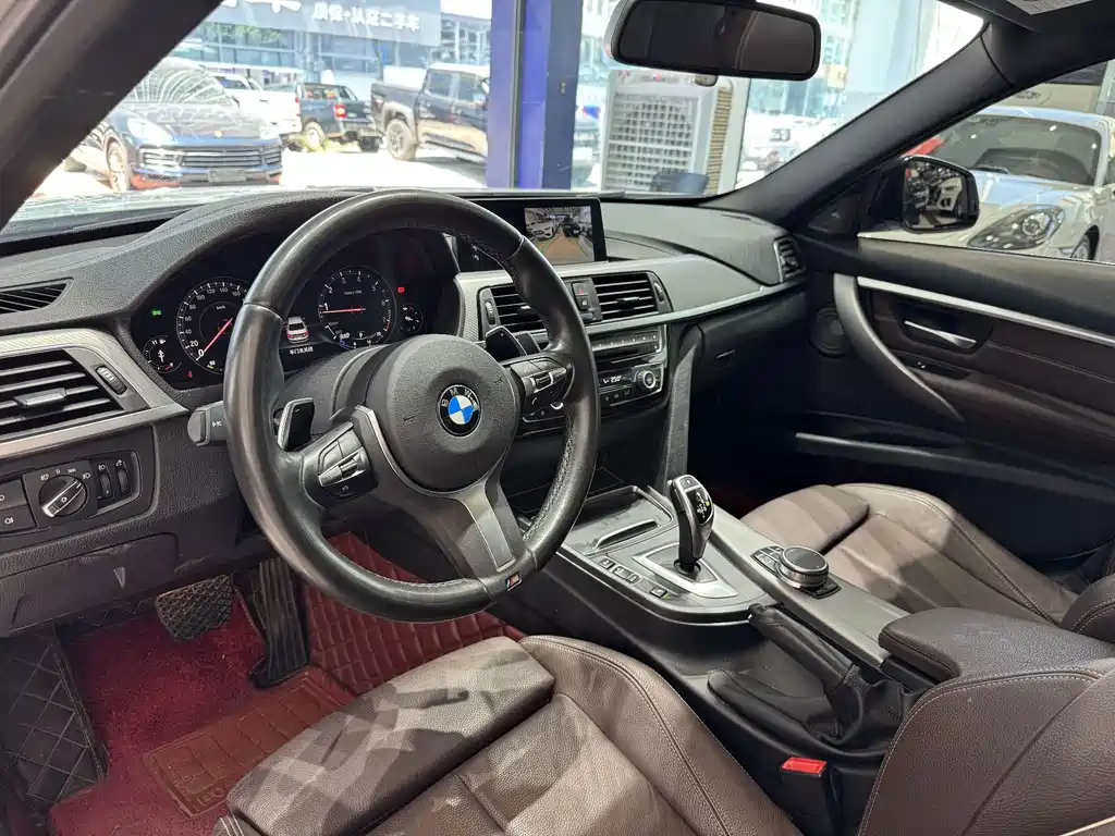 BMW 3 Series — миниатюра 6