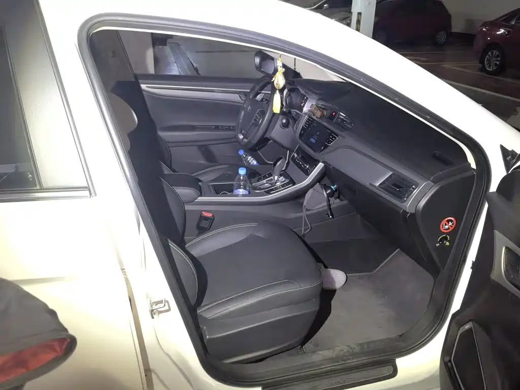 Geely Emgrand GL — миниатюра 19