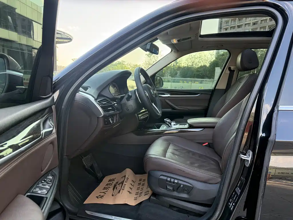 BMW X5 2014 xDrive35i Lead
