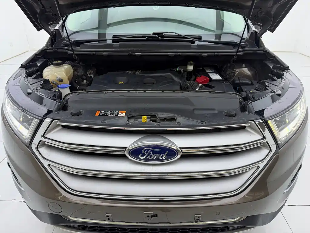 Ford Edge — миниатюра 24