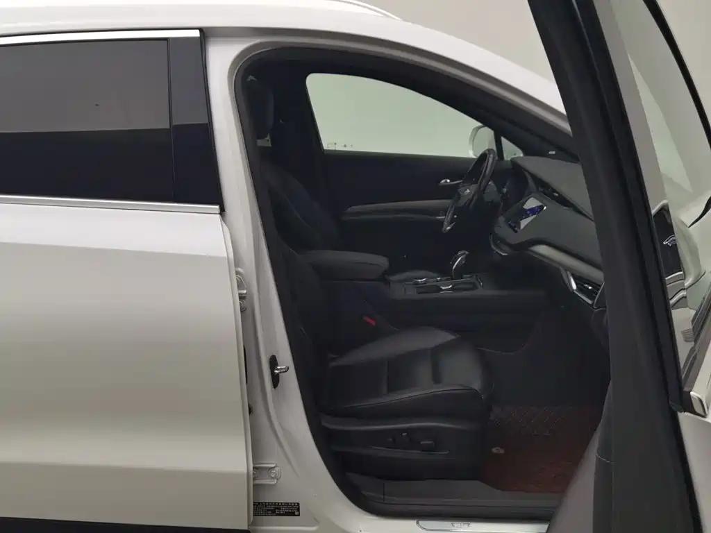 Cadillac XT4 — миниатюра 23