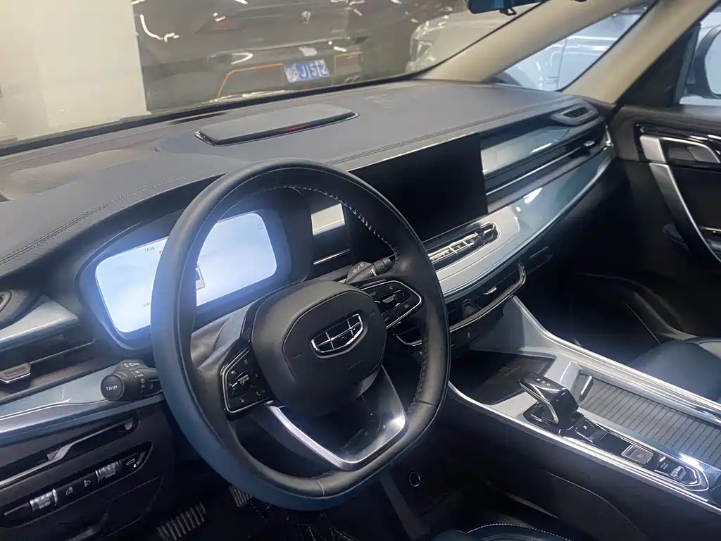 Geely Jia Ji — миниатюра 4