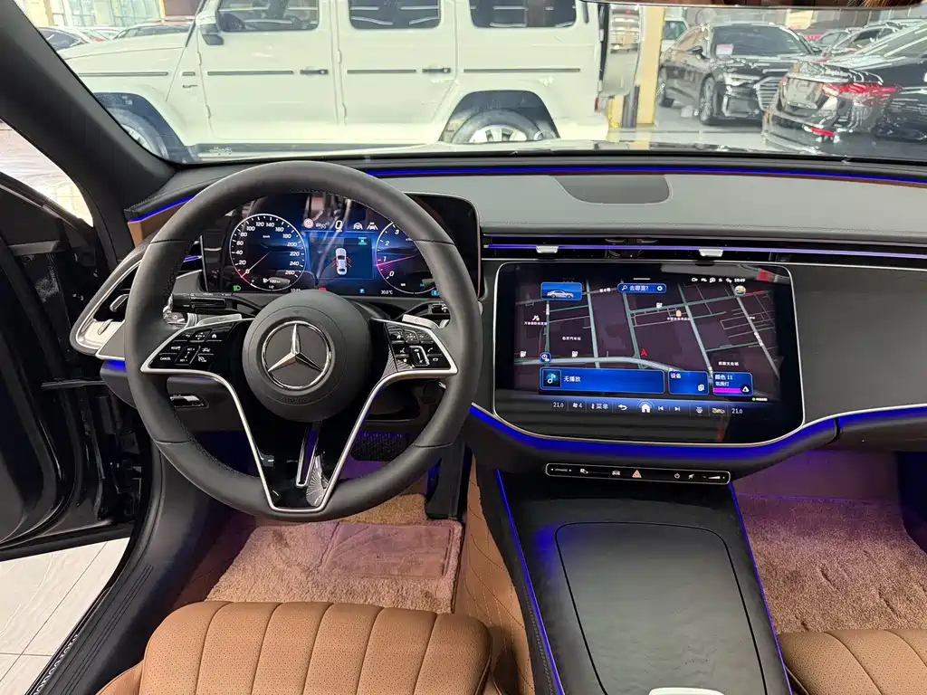 Mercedes-Benz E-Class — миниатюра 15