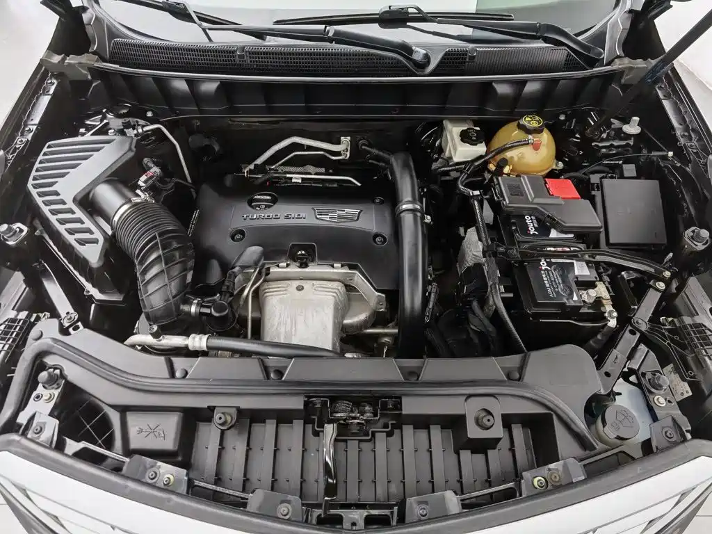 Cadillac XT5 — миниатюра 6