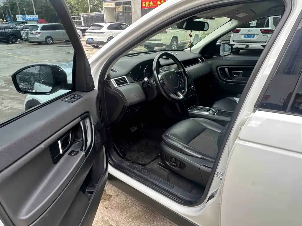 Land Rover Discovery Sport — миниатюра 5