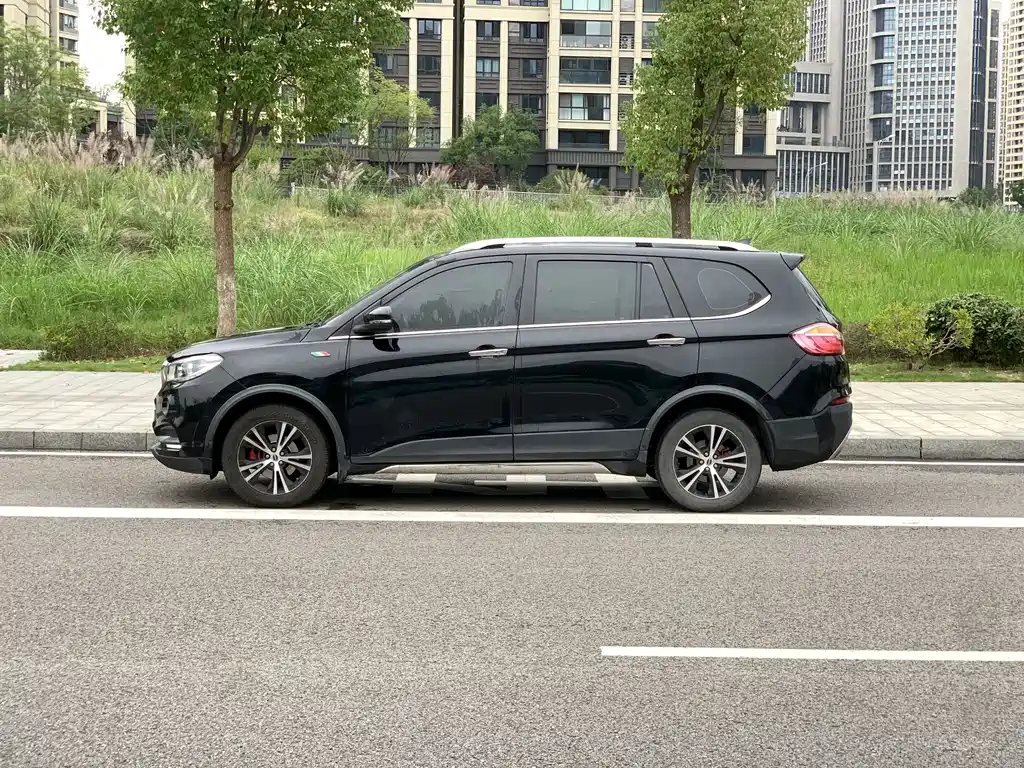 SWM SWAY MOTORS SWM SWIFT X7