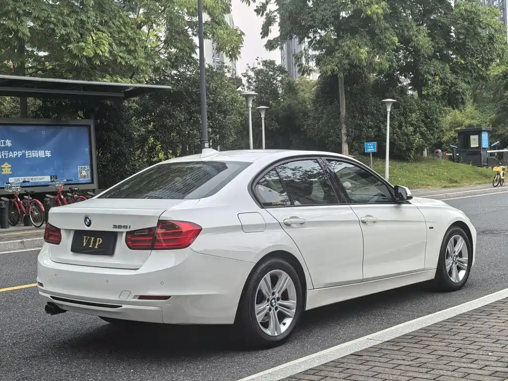 BMW 3 Series (Import) — миниатюра 6