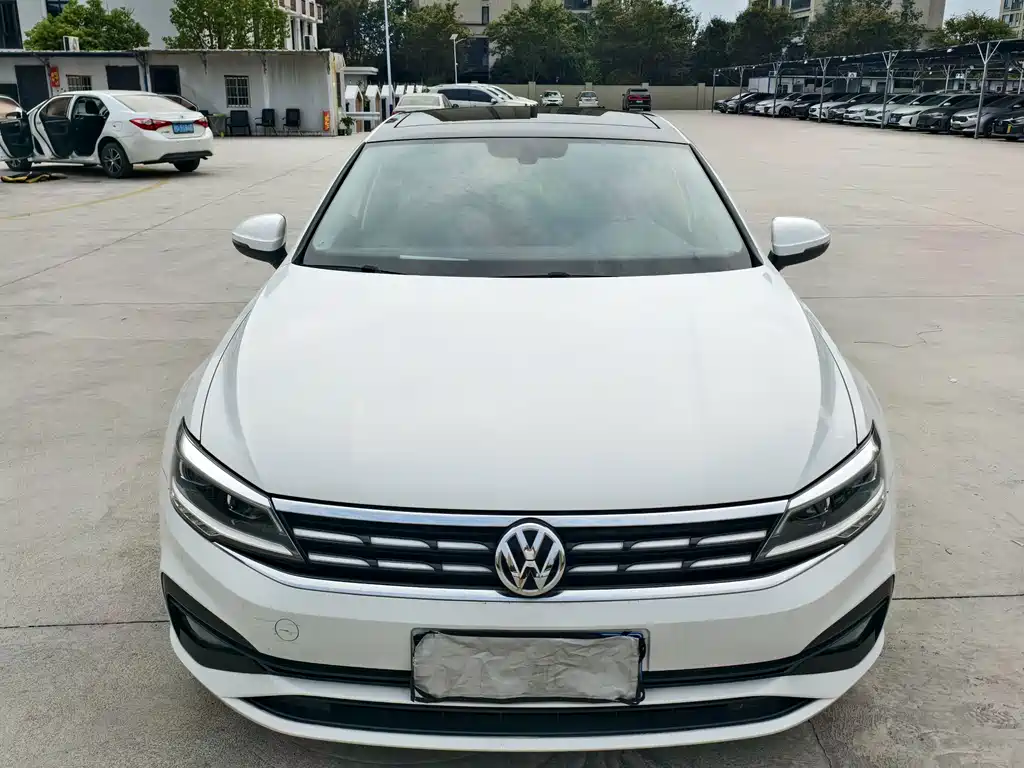 Volkswagen Lamando — миниатюра 2