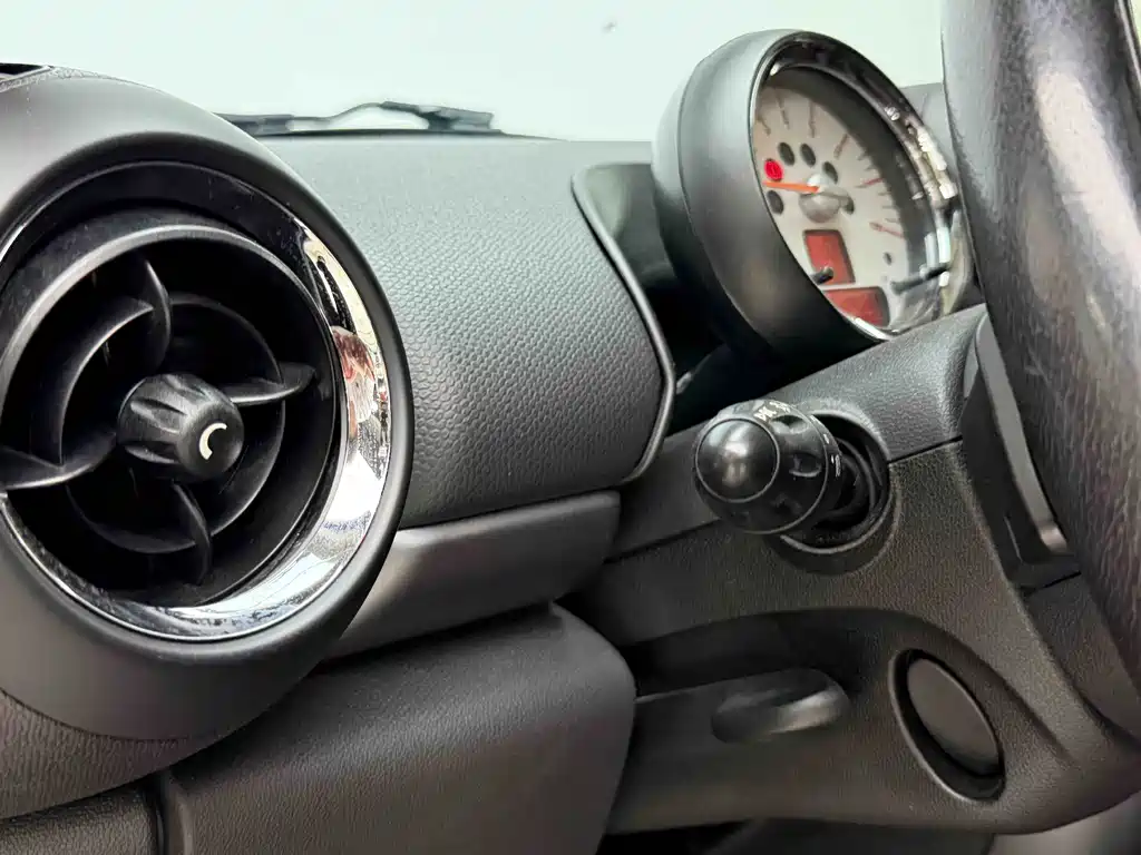 MINI Mini Paceman — миниатюра 4