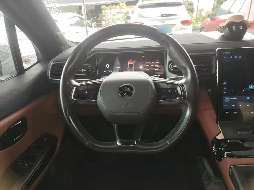 NIO EC6 — миниатюра 11