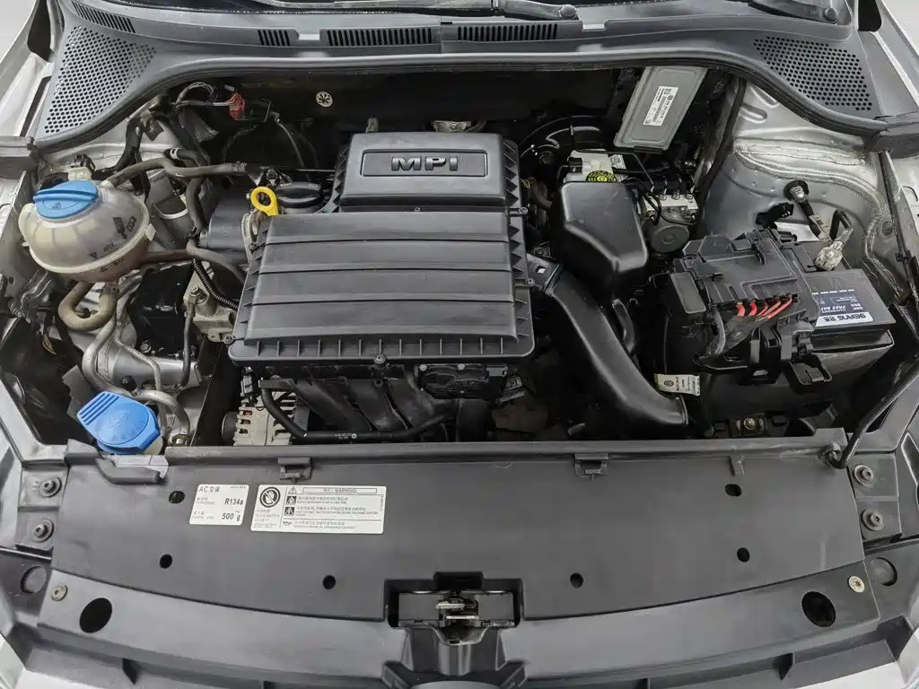Volkswagen Santana — миниатюра 6