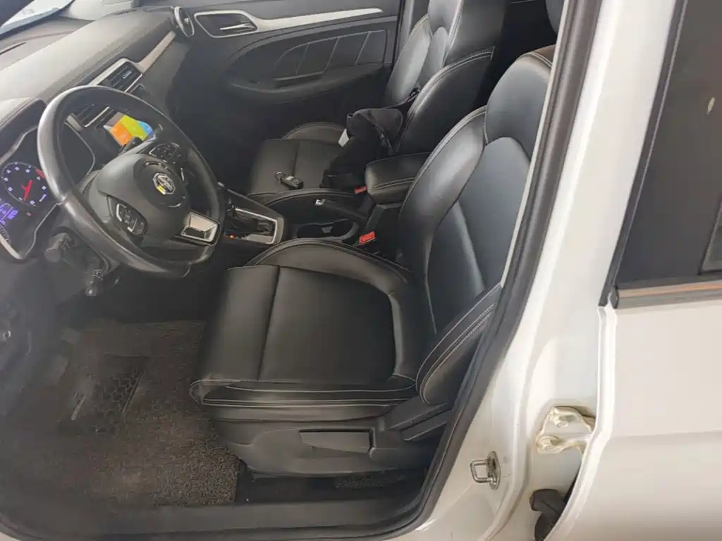 MG ZS — миниатюра 15