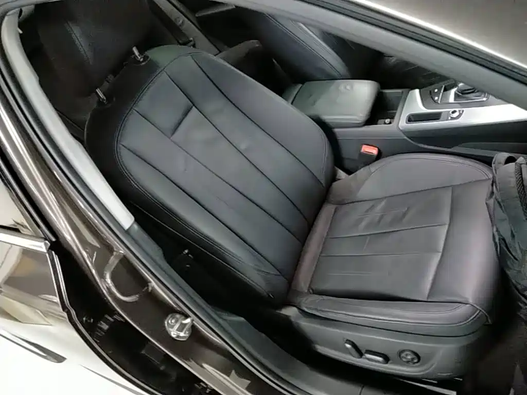 Audi A4L — миниатюра 25