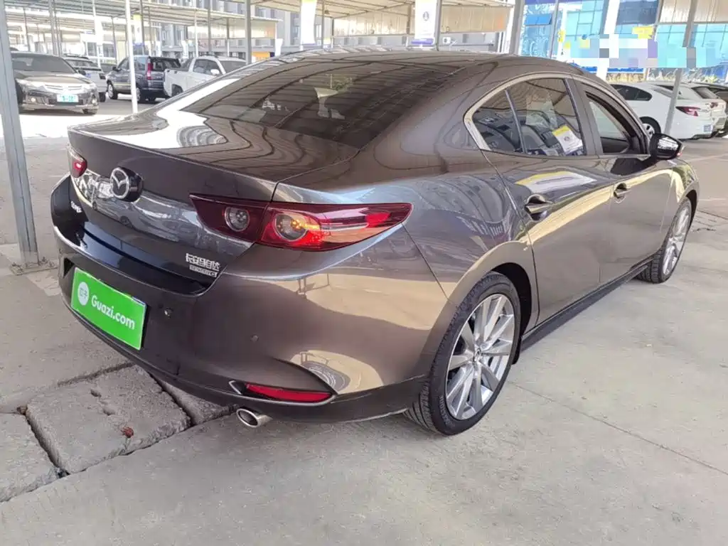 Mazda 3 Axela — миниатюра 7