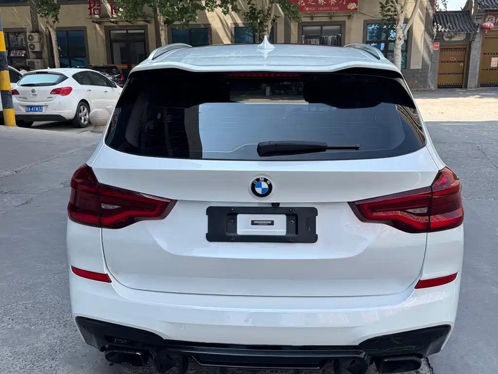 BMW X3 — миниатюра 5
