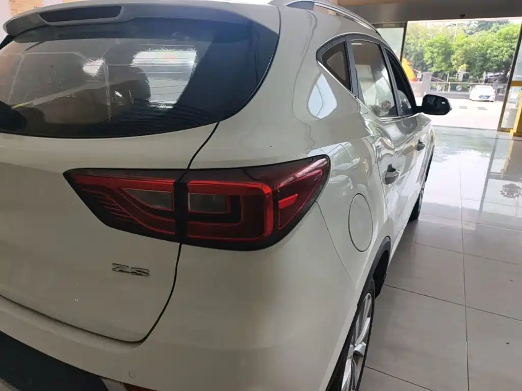 MG ZS — миниатюра 8