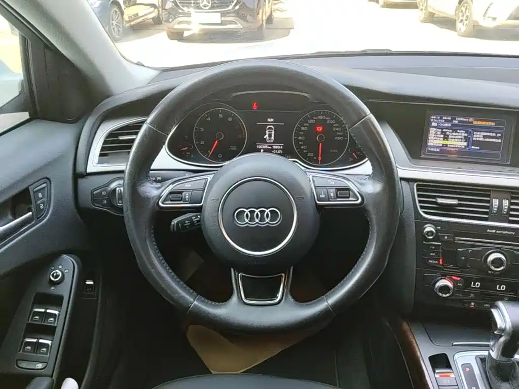 Audi A4L — миниатюра 11