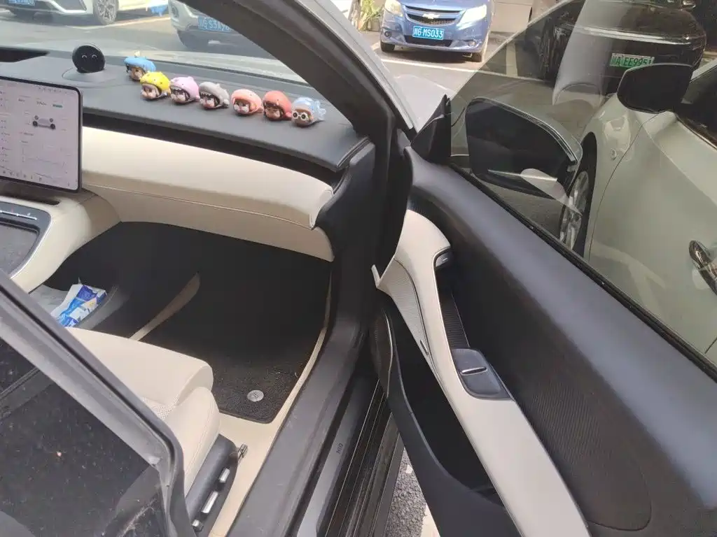 NIO ET5T — миниатюра 18