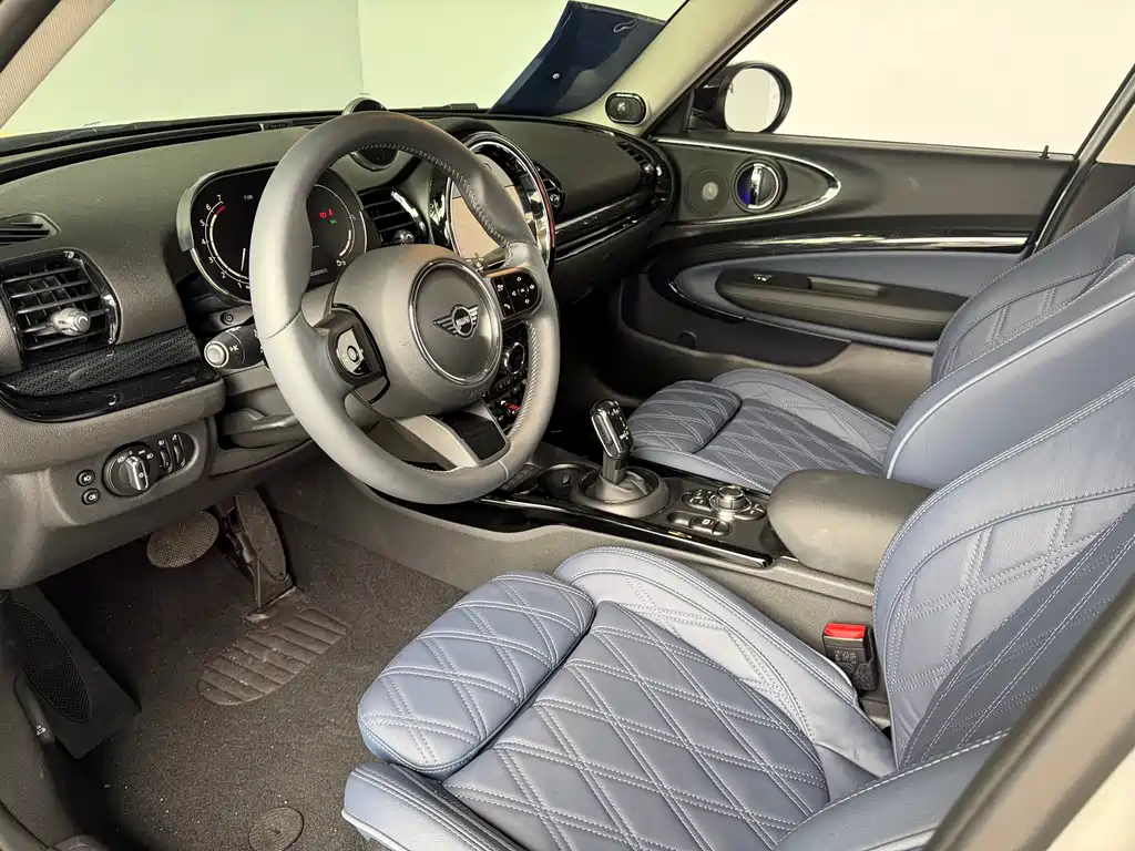 Mini Clubman 2023 1.5T COOPER