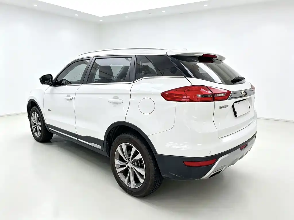 Geely Boyue — миниатюра 7