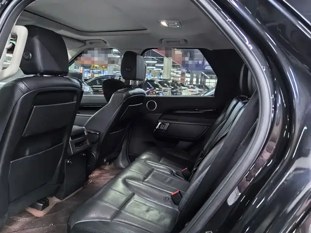 Land Rover Discovery — миниатюра 7