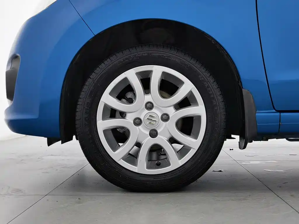 Suzuki Alto — миниатюра 17