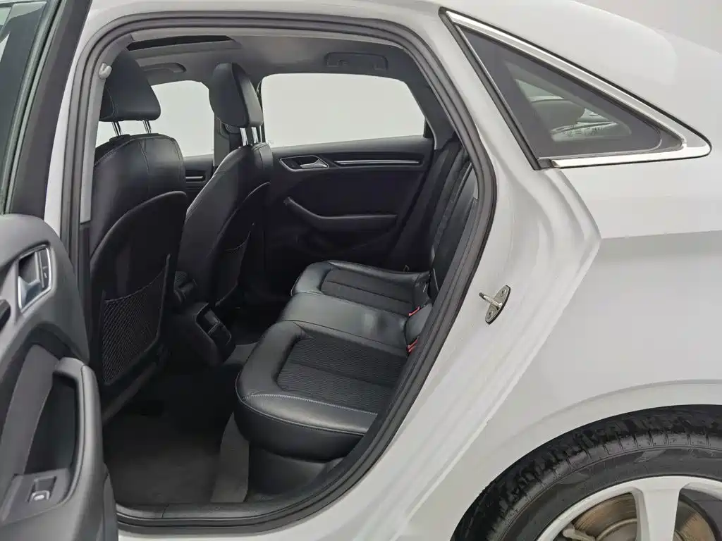 Audi A3 — миниатюра 15