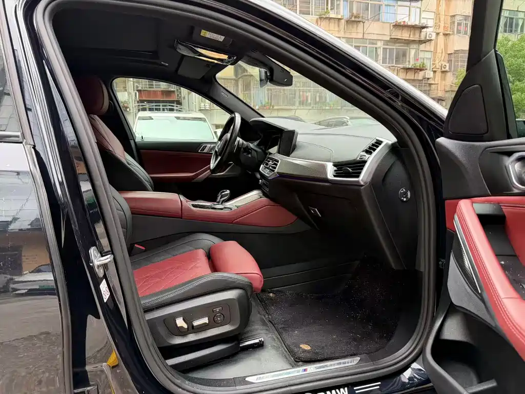 BMW X6 2022 xDrive30i M Sport