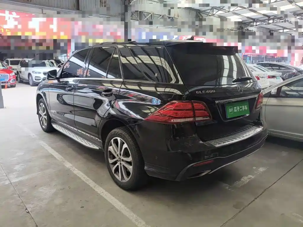 Mercedes-Benz GLE (Import) — миниатюра 5