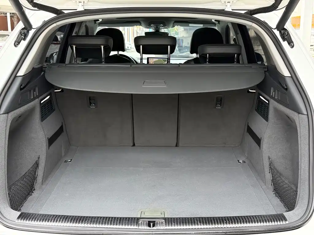 Audi Q5L — миниатюра 15