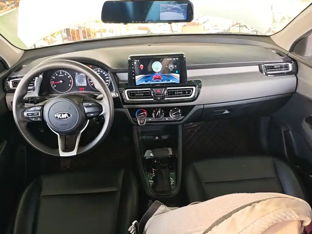 Kia Forte — миниатюра 10
